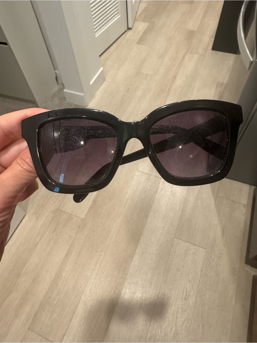 Black Salvatore Ferragamo sunglasses
